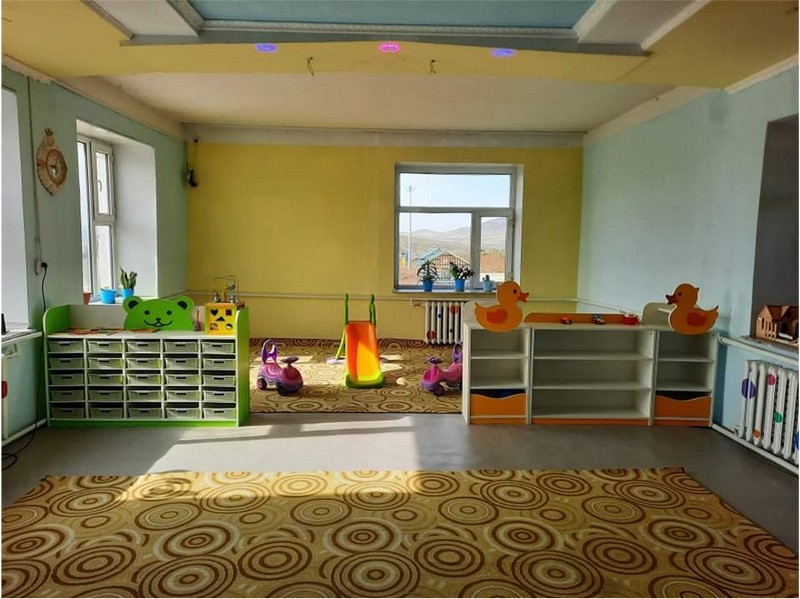 Mongolei: Kindergarten in Orkhon